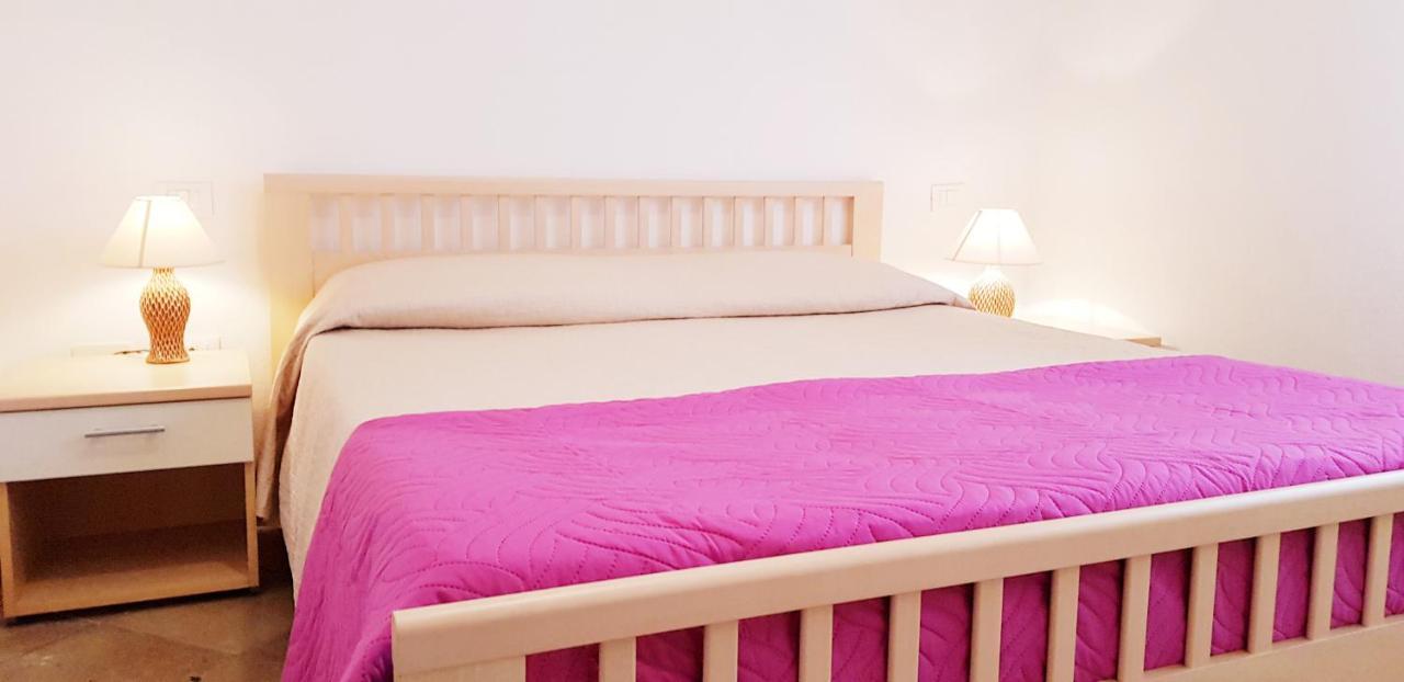 Pareja Apartments Orosei Luaran gambar