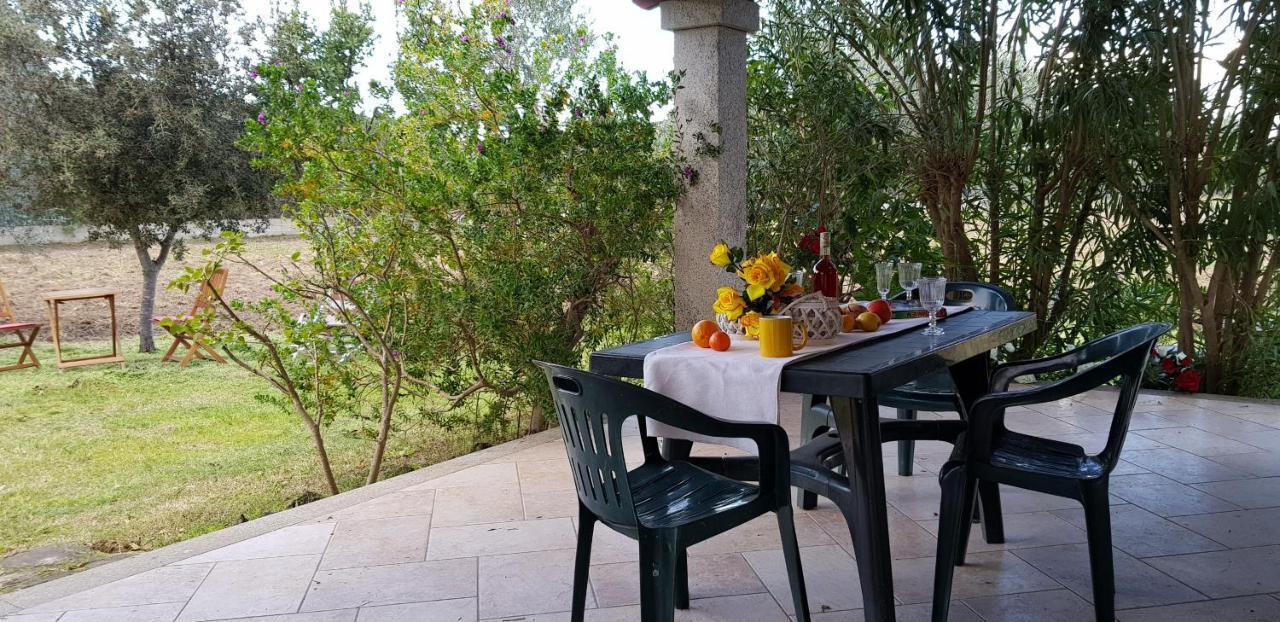 Pareja Apartments Orosei Luaran gambar
